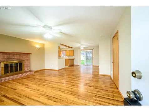 1036 SW 2nd Street Mcminnville OR 97128