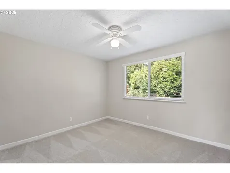 314 NW 102nd Street Vancouver WA 98685