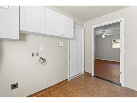 314 NW 102nd Street Vancouver WA 98685