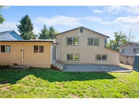 314 NW 102nd Street Vancouver WA 98685