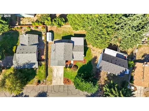 314 NW 102nd Street Vancouver WA 98685