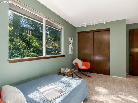 2490 SW Scenic Drive Portland OR 97225
