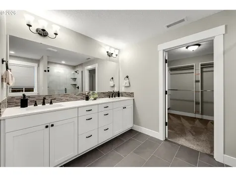 2920 S Harper Valley Way Ridgefield WA 98642