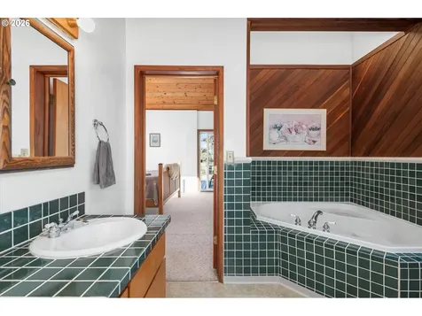 36189 Highway 58 Pleasant Hill OR 97455