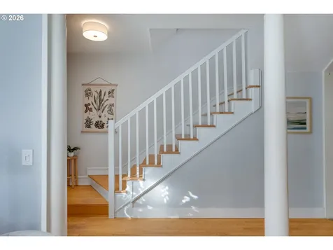 223 S Whitaker Street Portland OR 97239