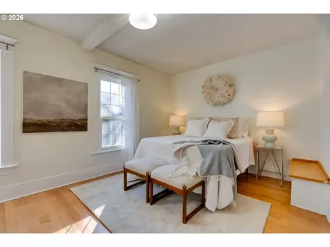 223 S Whitaker Street Portland OR 97239