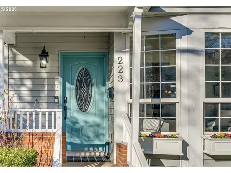 223 S Whitaker Street Portland OR 97239