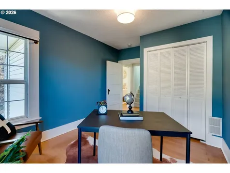 223 S Whitaker Street Portland OR 97239