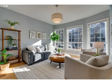223 S Whitaker Street Portland OR 97239
