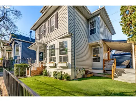 223 S Whitaker Street Portland OR 97239