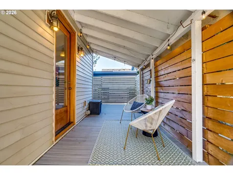 223 S Whitaker Street Portland OR 97239