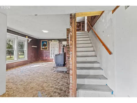 93703 Lower Norway Lane Myrtle Point OR 97458