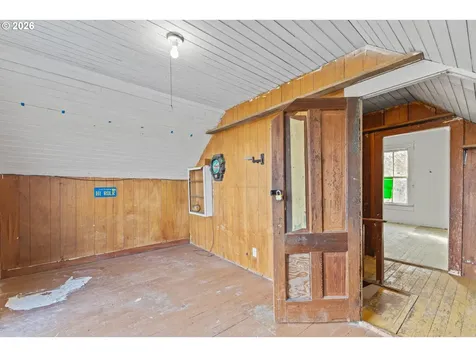 93703 Lower Norway Lane Myrtle Point OR 97458