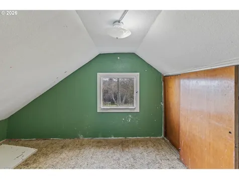 93703 Lower Norway Lane Myrtle Point OR 97458