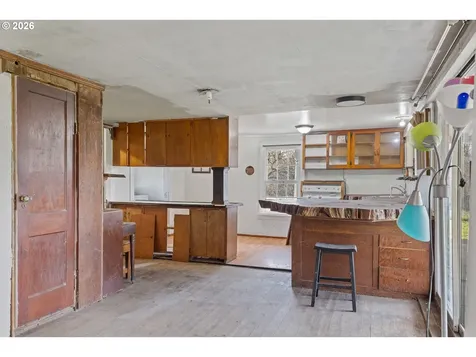 93703 Lower Norway Lane Myrtle Point OR 97458