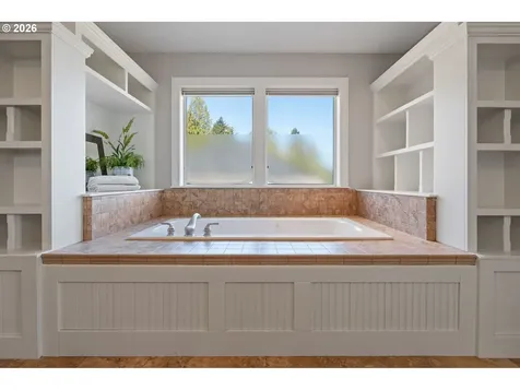 5113 NW 145th Street Vancouver WA 98685