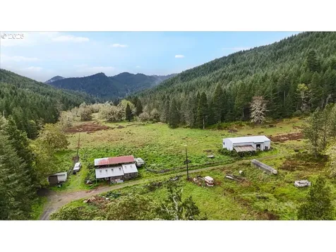 2240 Frozen Creek Road Myrtle Creek OR 97457