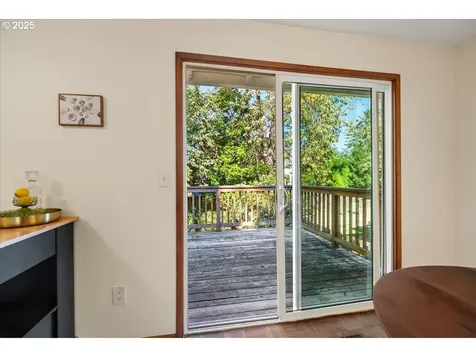 4833 SW Palatine Street Portland OR 97219