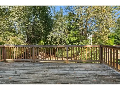 4833 SW Palatine Street Portland OR 97219