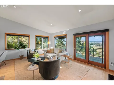 2831 NE Rocky Butte Road Portland OR 97220