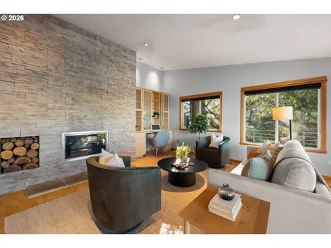 2831 NE Rocky Butte Road Portland OR 97220