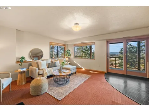 2831 NE Rocky Butte Road Portland OR 97220