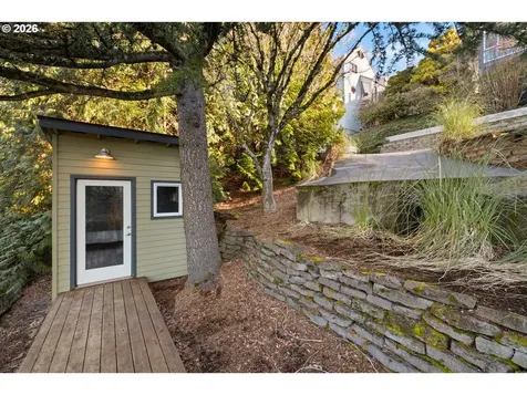 2831 NE Rocky Butte Road Portland OR 97220