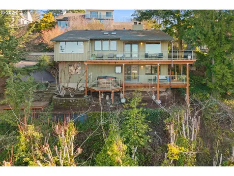 2831 NE Rocky Butte Road Portland OR 97220