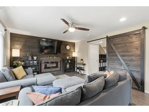 11515 NE 130th Avenue Vancouver WA 98682