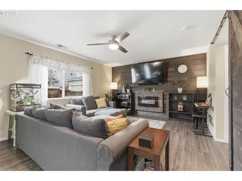 11515 NE 130th Avenue Vancouver WA 98682
