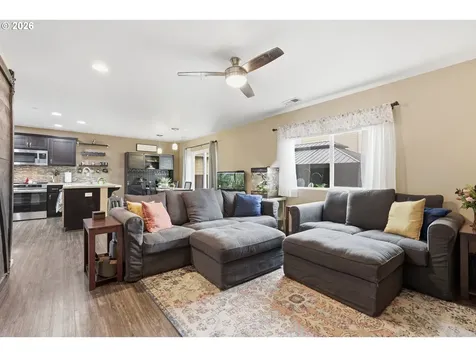 11515 NE 130th Avenue Vancouver WA 98682