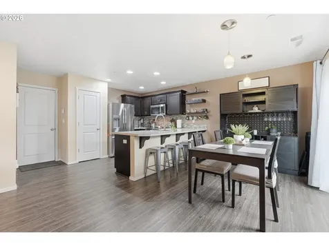 11515 NE 130th Avenue Vancouver WA 98682