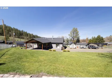 503 S Holmes Street Wallowa OR 97885