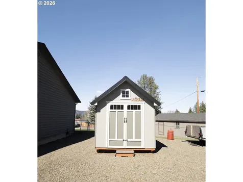 503 S Holmes Street Wallowa OR 97885
