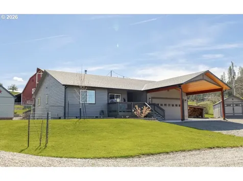 503 S Holmes Street Wallowa OR 97885