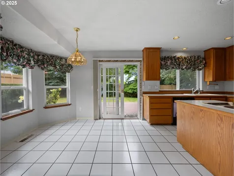 4399 SE Sweetbriar Court Troutdale OR 97060