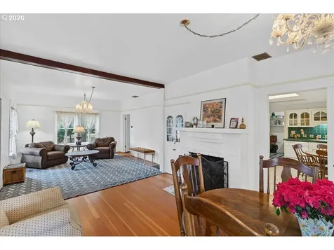 935 Springhill Drive Albany OR 97321
