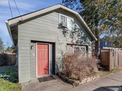 525 SW Fellows Street Mcminnville OR 97128