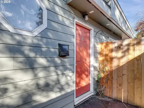 525 SW Fellows Street Mcminnville OR 97128