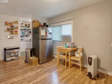 525 SW Fellows Street Mcminnville OR 97128