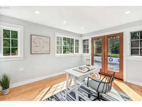 1130 Laurel Street Lake Oswego OR 97034