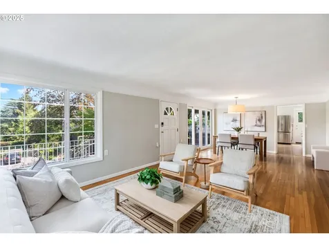 1130 Laurel Street Lake Oswego OR 97034