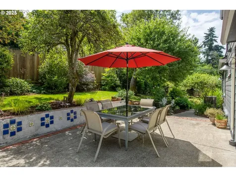 1130 Laurel Street Lake Oswego OR 97034
