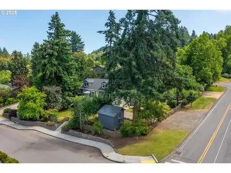 1130 Laurel Street Lake Oswego OR 97034