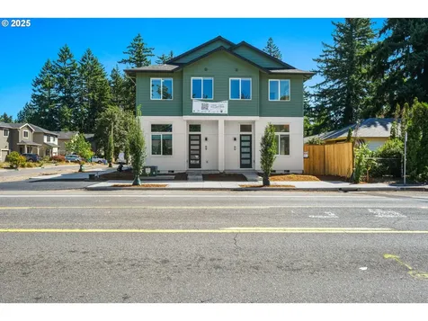 14846 NE Couch Street Portland OR 97230