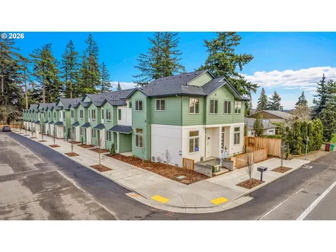 14846 NE Couch Street Portland OR 97230
