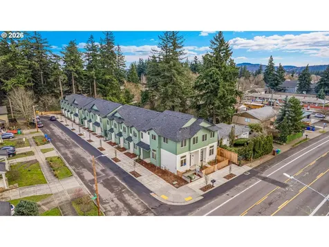14846 NE Couch Street Portland OR 97230