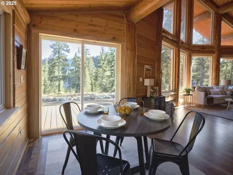 192 Sasquatch Way Cougar WA 98616
