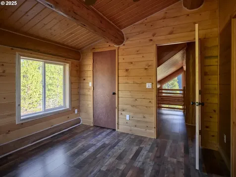 192 Sasquatch Way Cougar WA 98616