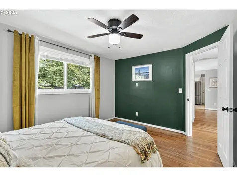 15725 SE Madison Court Portland OR 97233
